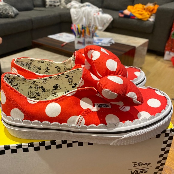 Vans Red and White Polka Dot Kids Sneakers - Picture 4 of 11
